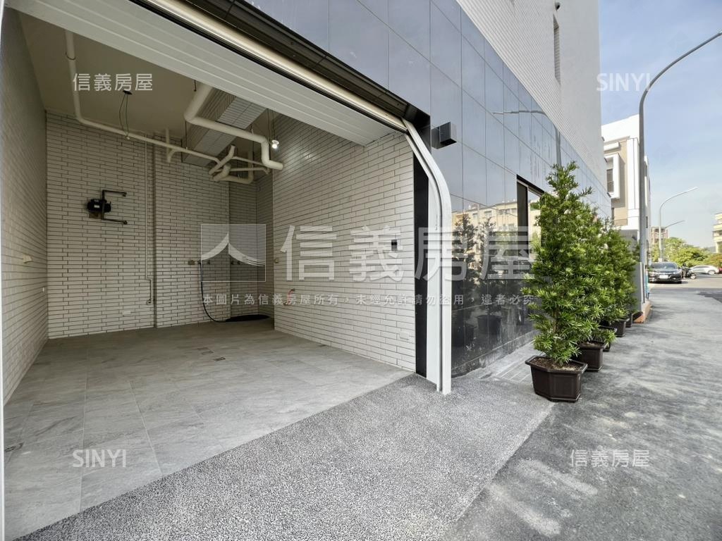 邊間採光宅｜雙車電梯豪墅房屋室內格局與周邊環境