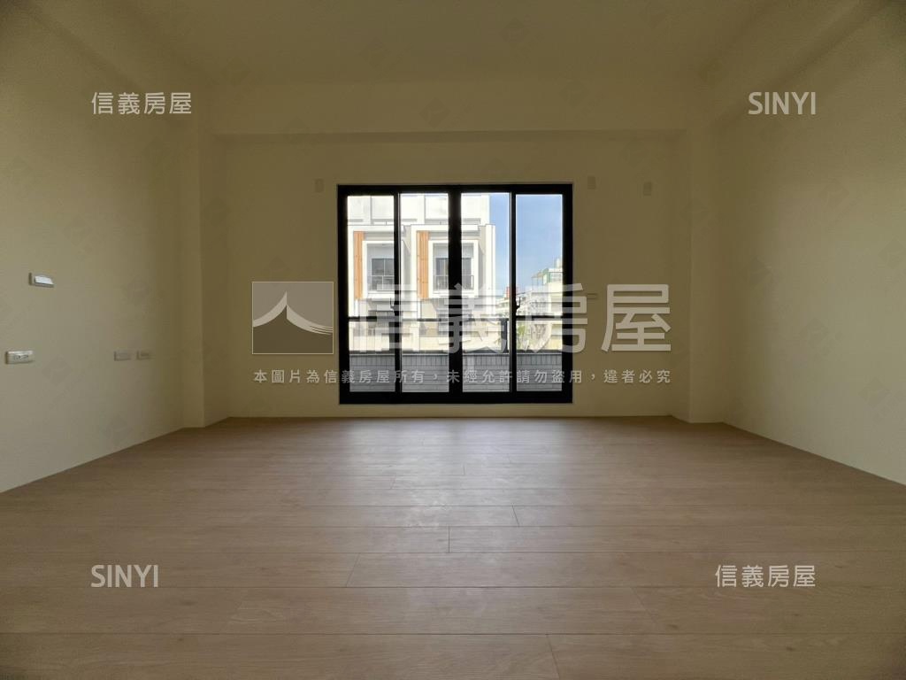 邊間採光宅｜雙車電梯豪墅房屋室內格局與周邊環境