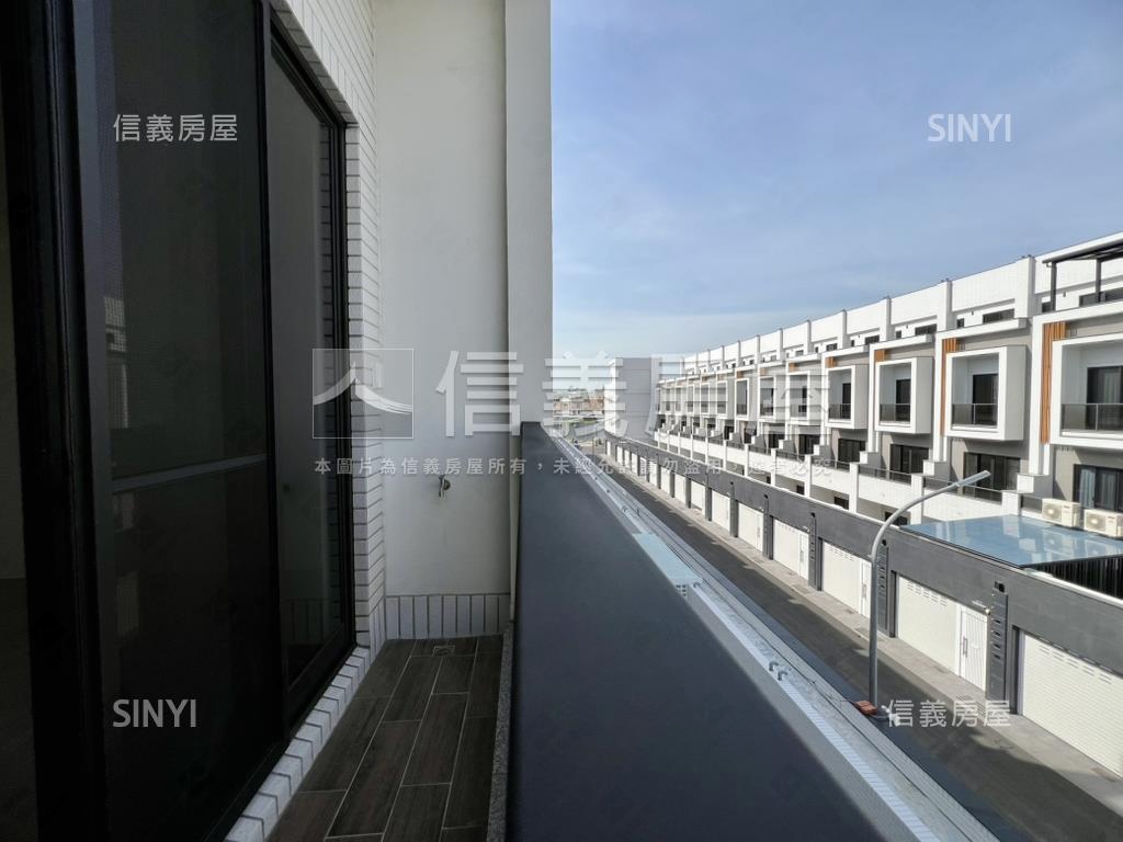 邊間採光宅｜雙車電梯豪墅房屋室內格局與周邊環境