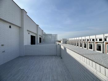 邊間採光宅｜雙車電梯豪墅