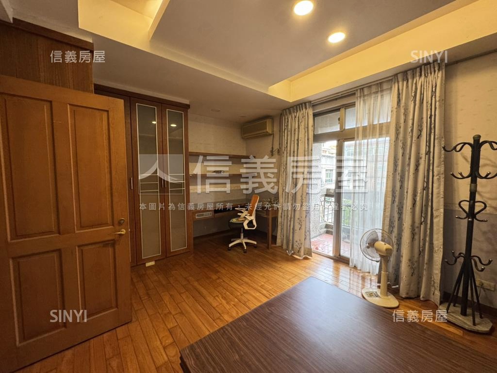 央大曜園別墅稀有釋出房屋室內格局與周邊環境