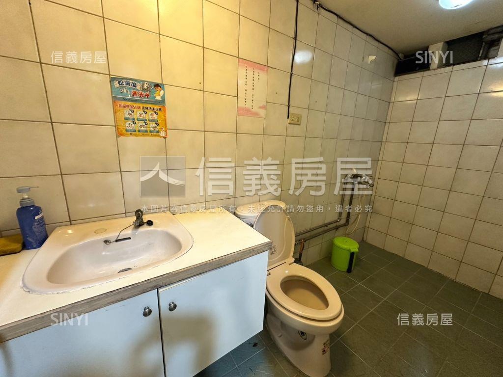 專任～Ｋ８站新和旁店辦房屋室內格局與周邊環境