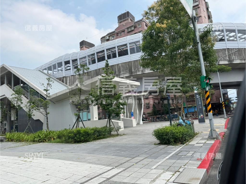 專任～Ｋ８站新和旁店辦房屋室內格局與周邊環境