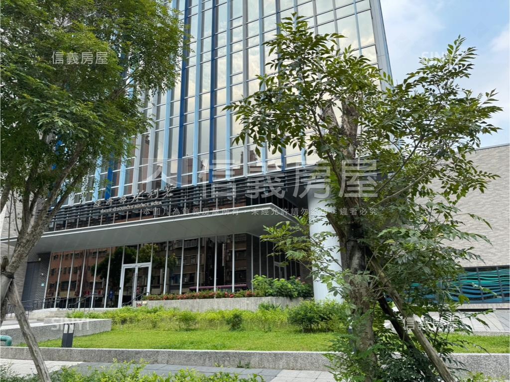專任～Ｋ８站新和旁店辦房屋室內格局與周邊環境