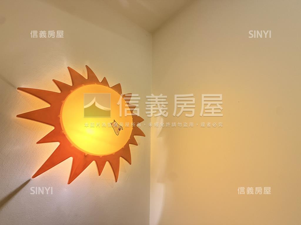 讚近新光學區美透天屋況佳房屋室內格局與周邊環境