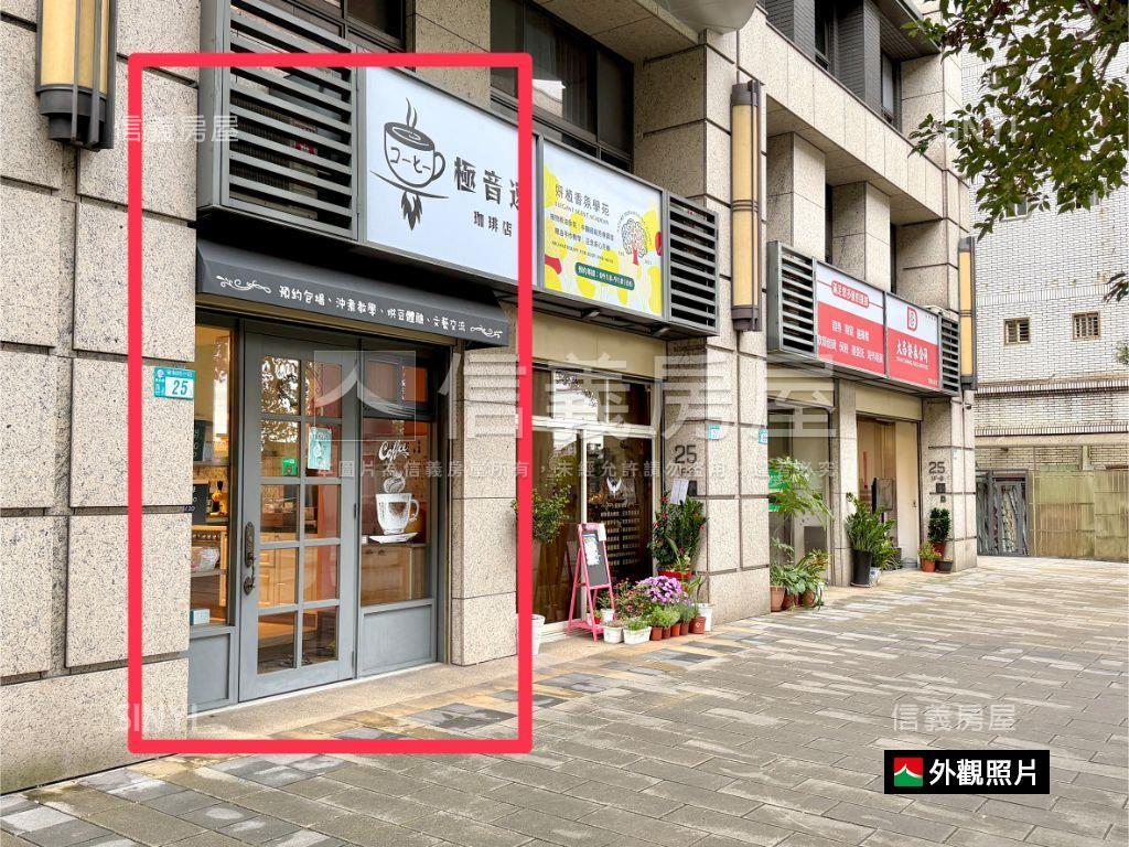 專任安康站前捷運口店面３房屋室內格局與周邊環境