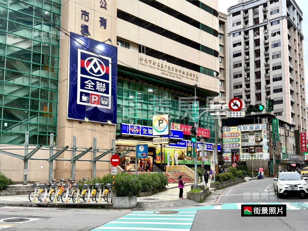 專任安康站前捷運口店面３房屋室內格局與周邊環境