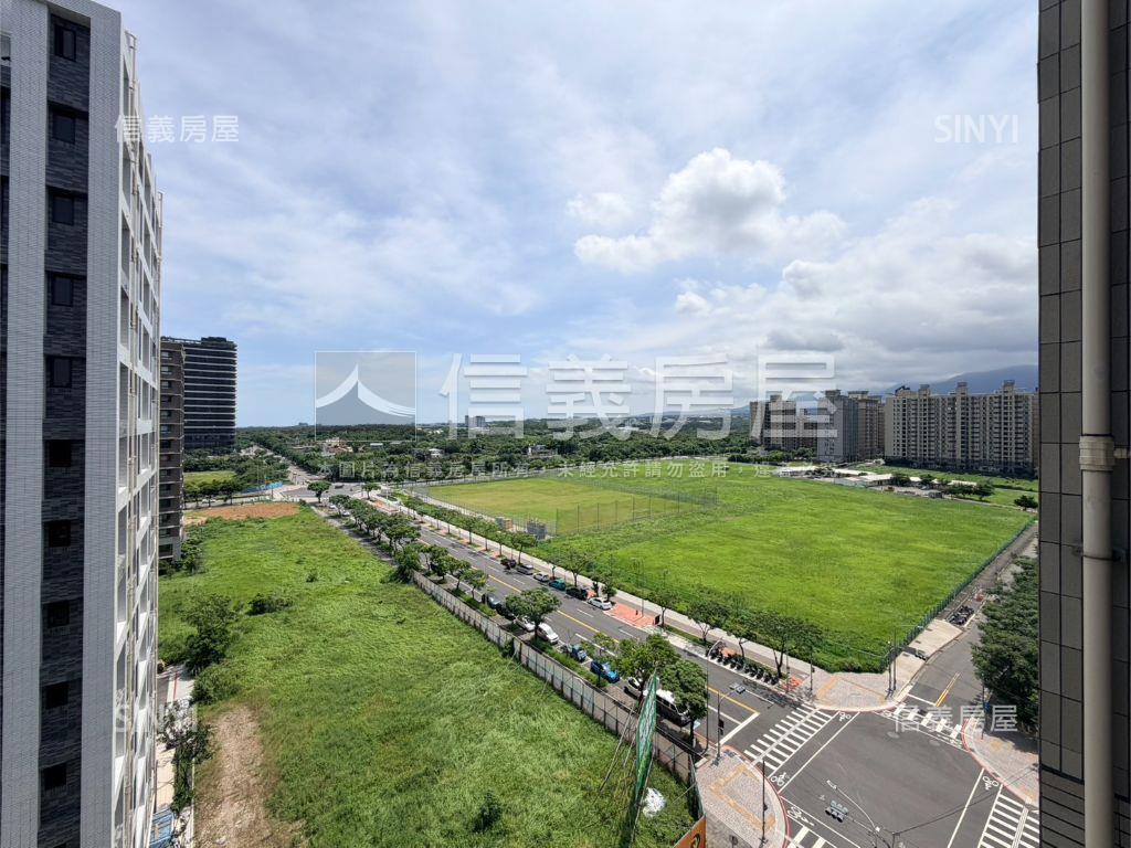 勝華Ｖ８新穎未入住高樓房屋室內格局與周邊環境