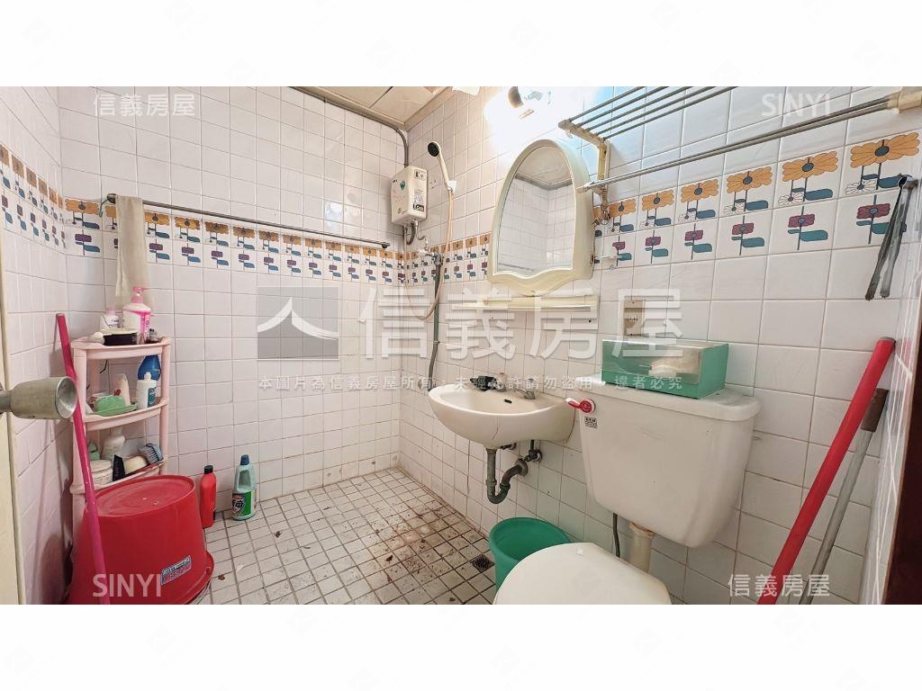 國泰富強健身公寓房屋室內格局與周邊環境