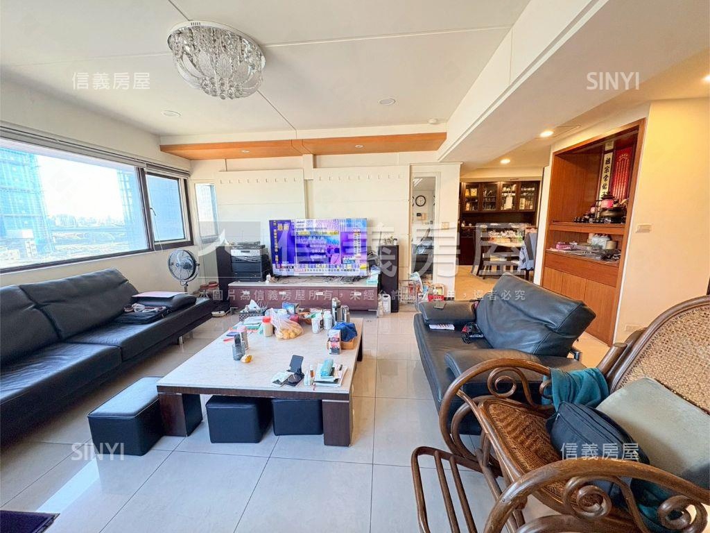 ★專任面北市三房平面車位房屋室內格局與周邊環境