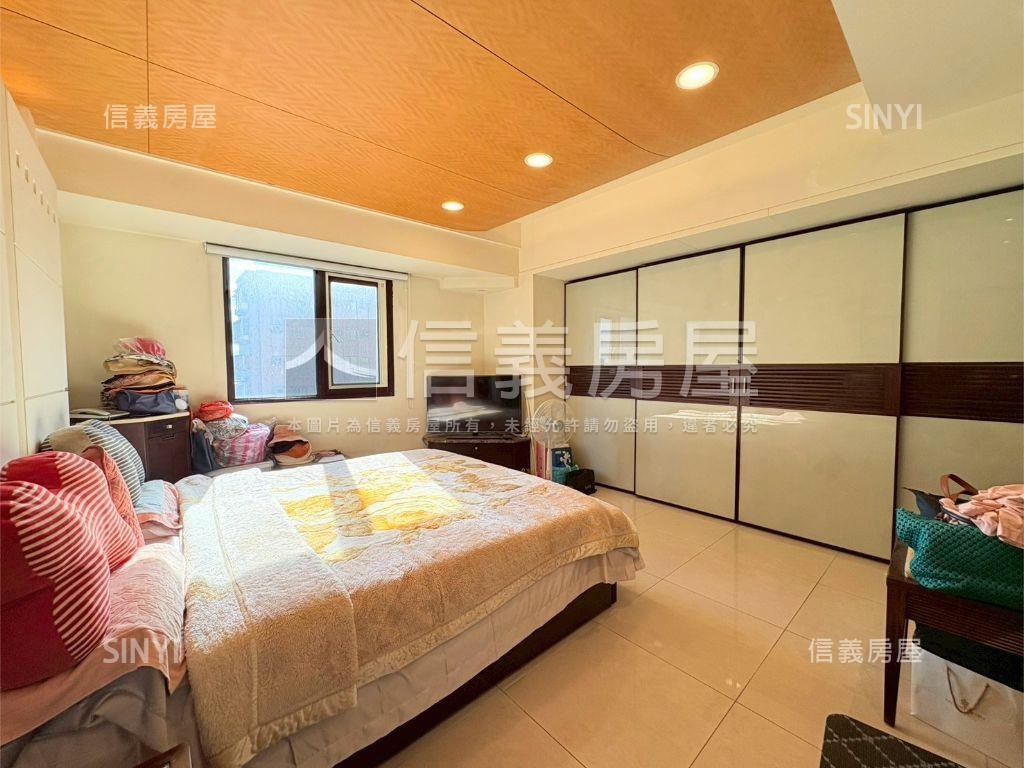 ★專任面北市三房平面車位房屋室內格局與周邊環境