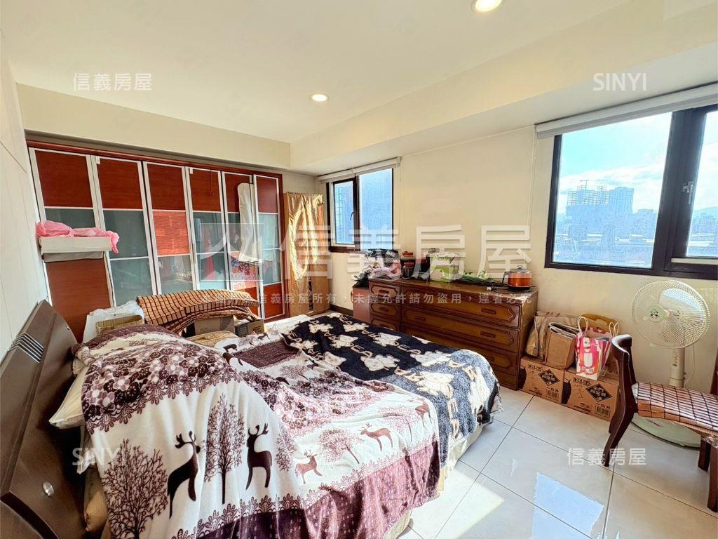 ★專任面北市三房平面車位房屋室內格局與周邊環境