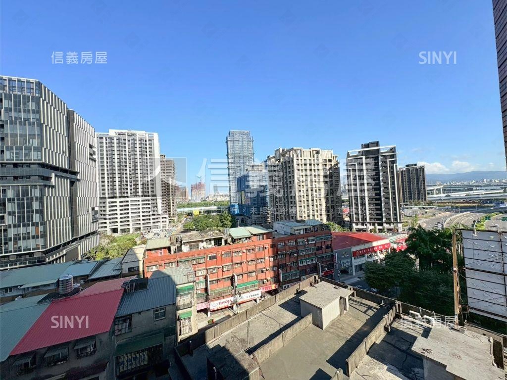 ★專任面北市三房平面車位房屋室內格局與周邊環境