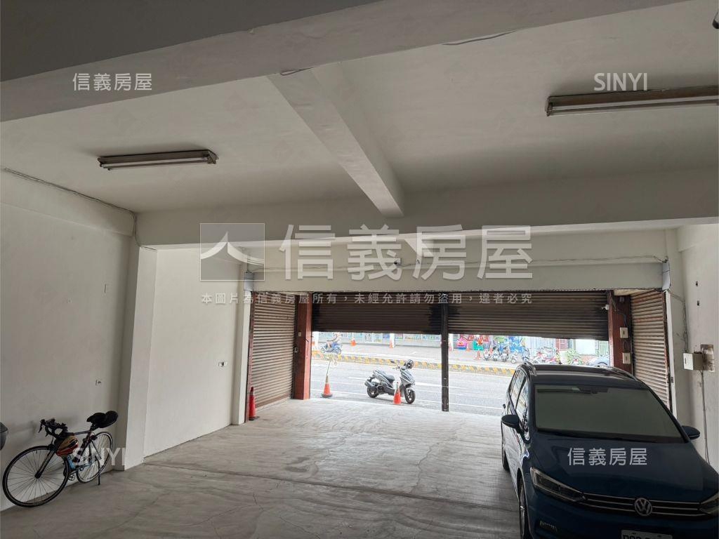 正東門路口大面寬黃金店面房屋室內格局與周邊環境