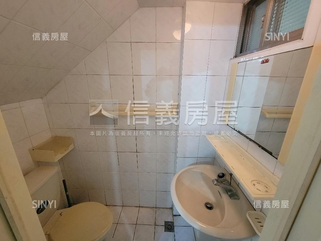 ✦勤益商圈✦舒適美透天房屋室內格局與周邊環境