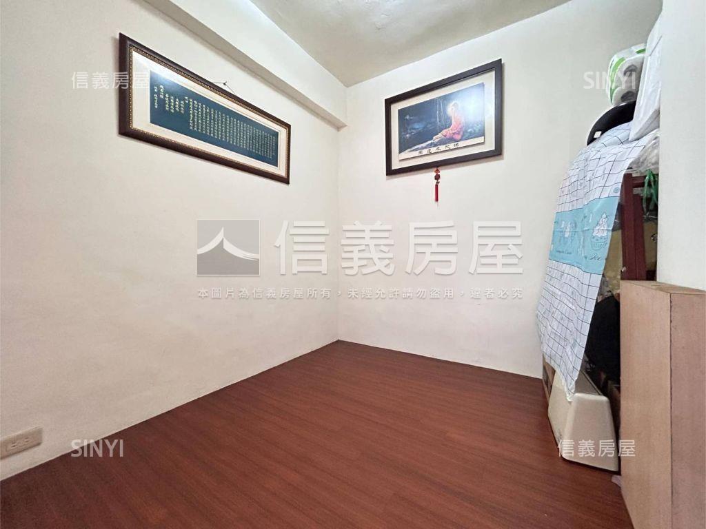 ⟪捷運⟫稀有樓中樓美四房房屋室內格局與周邊環境