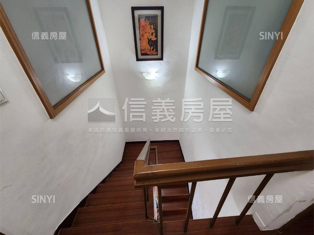 ⟪捷運⟫稀有樓中樓美四房房屋室內格局與周邊環境