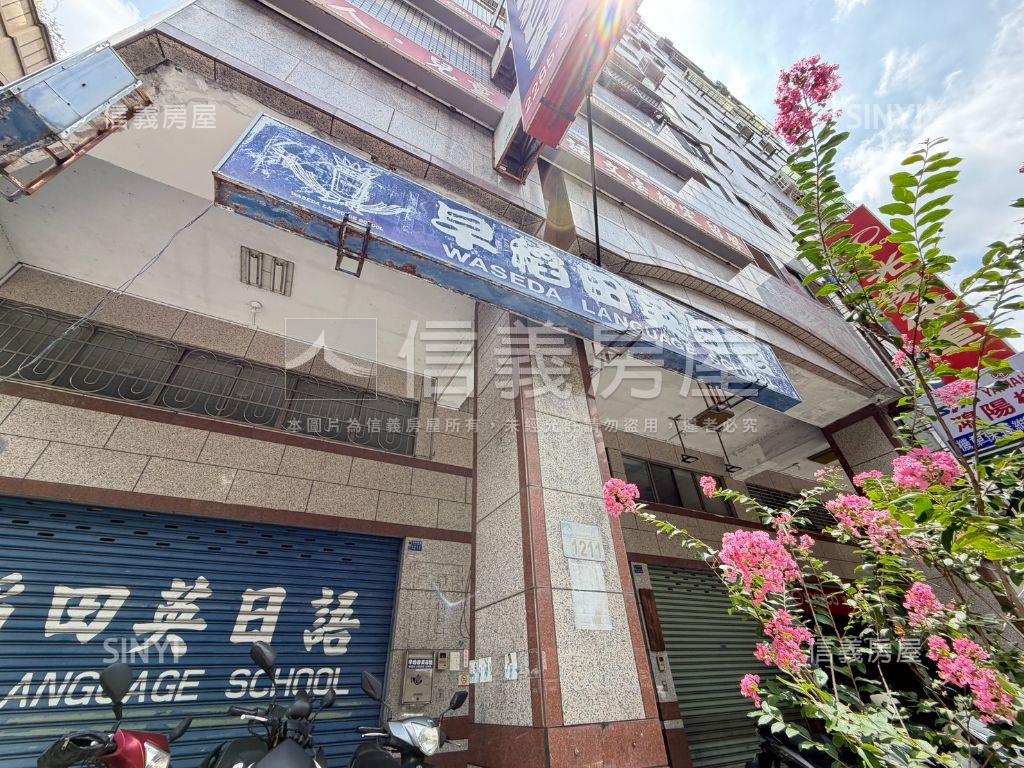 大面寬破百坪臨路金店面房屋室內格局與周邊環境