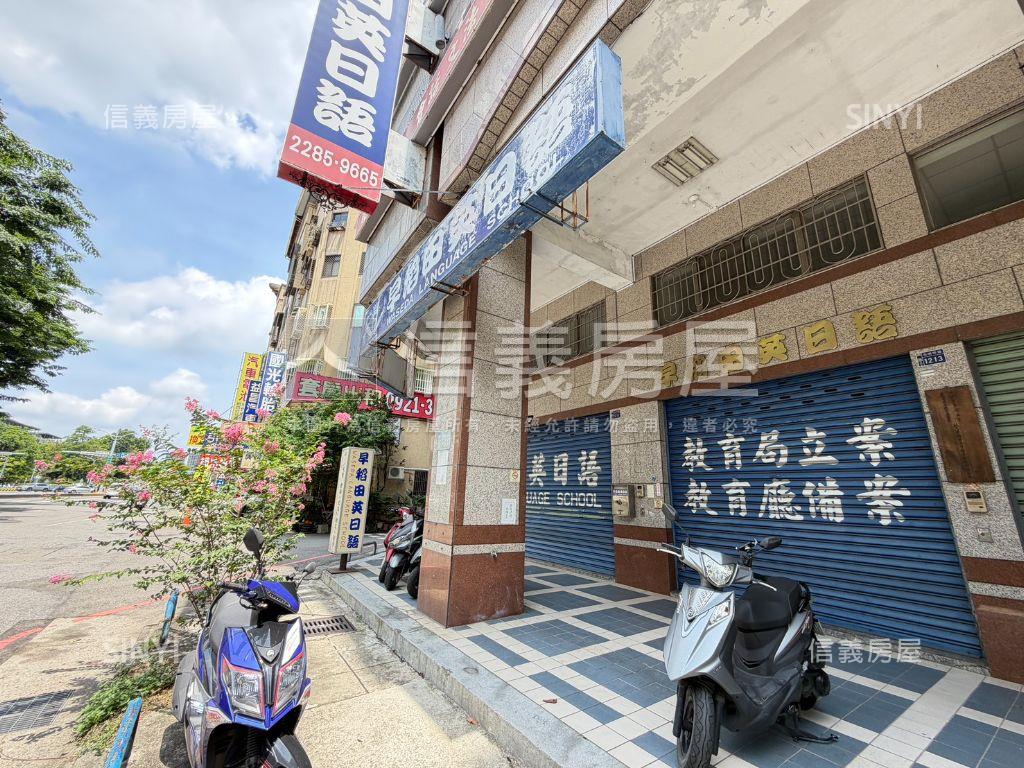 大面寬破百坪臨路金店面房屋室內格局與周邊環境