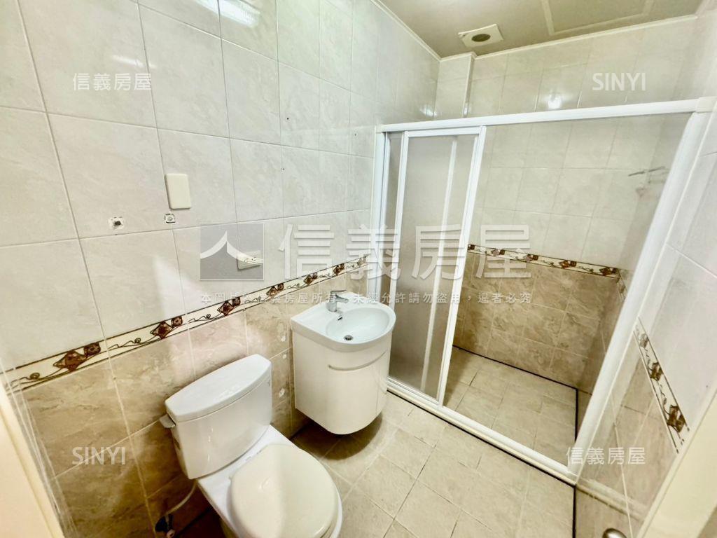 立新國小旁震後美透店房屋室內格局與周邊環境