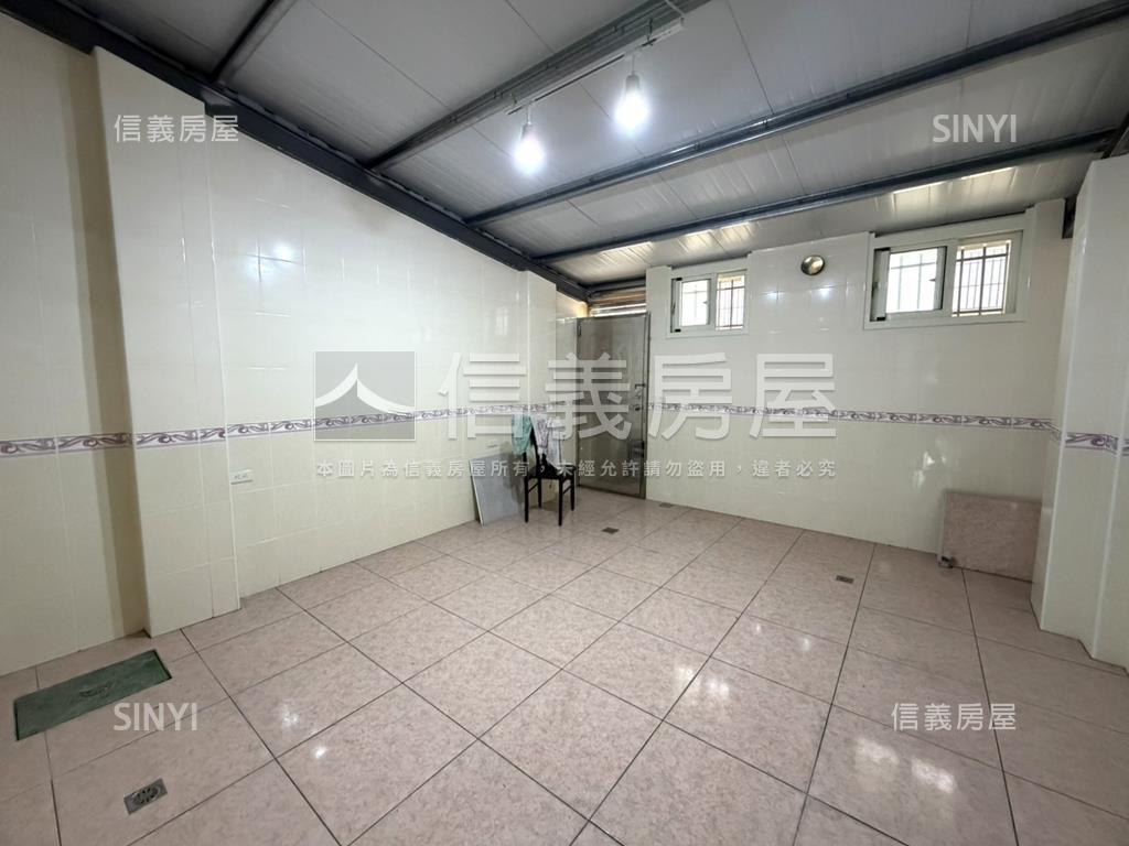 立新國小旁震後美透店房屋室內格局與周邊環境