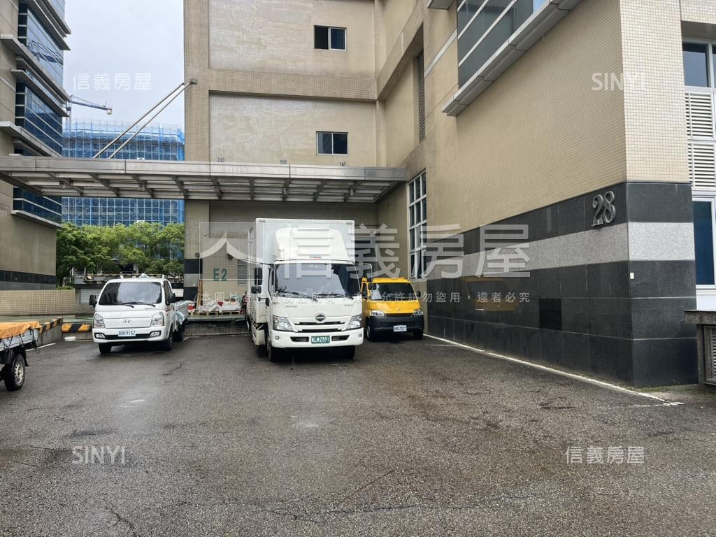 新竹台元稀有廠辦房屋室內格局與周邊環境