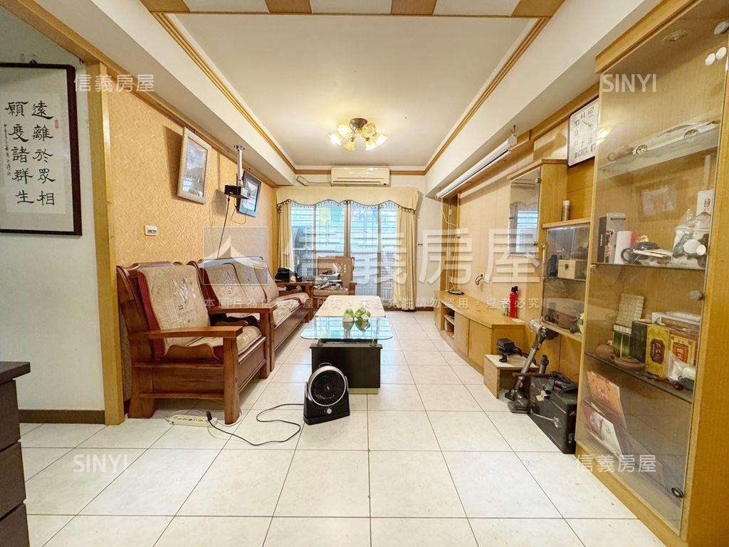 文山特區漂亮三房房屋室內格局與周邊環境