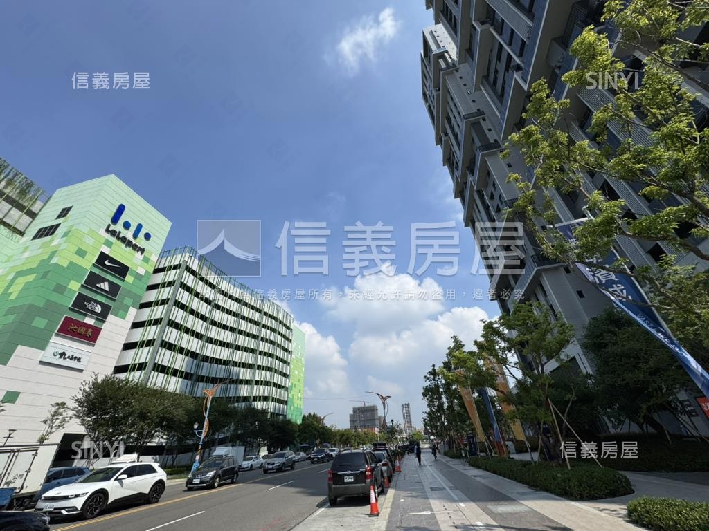 全新湖濱城高樓２房平車房屋室內格局與周邊環境