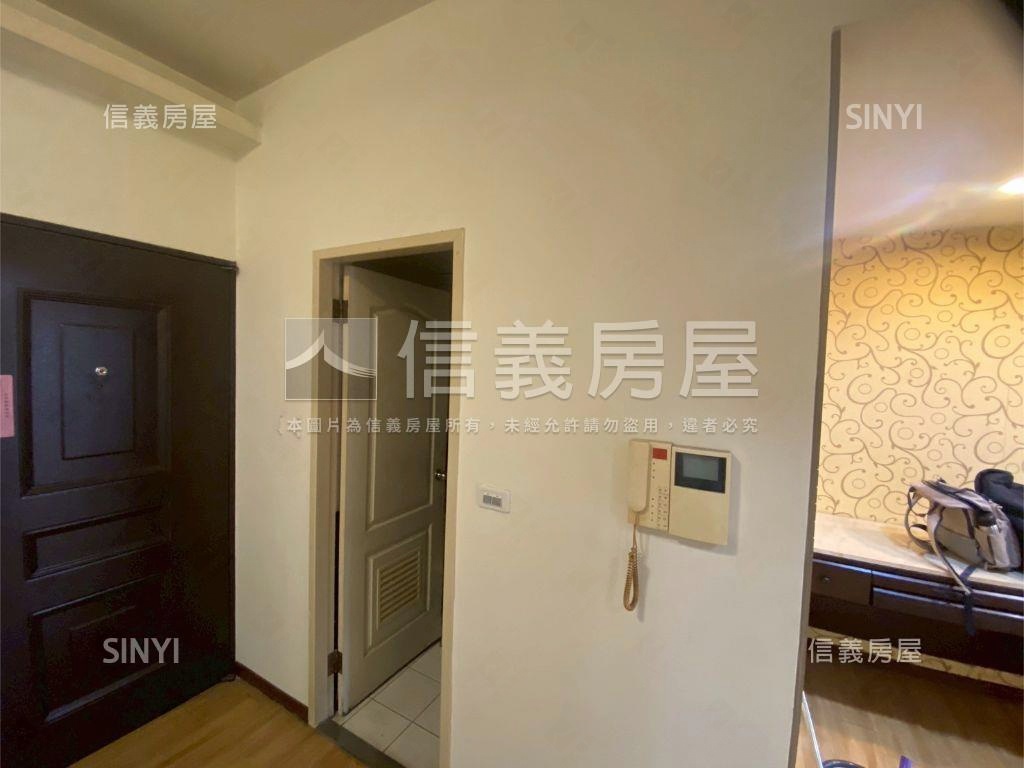 藝文特區亞曼尼套房車位房屋室內格局與周邊環境