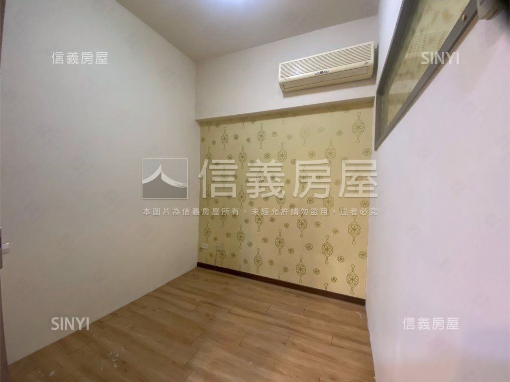 藝文特區亞曼尼套房車位房屋室內格局與周邊環境