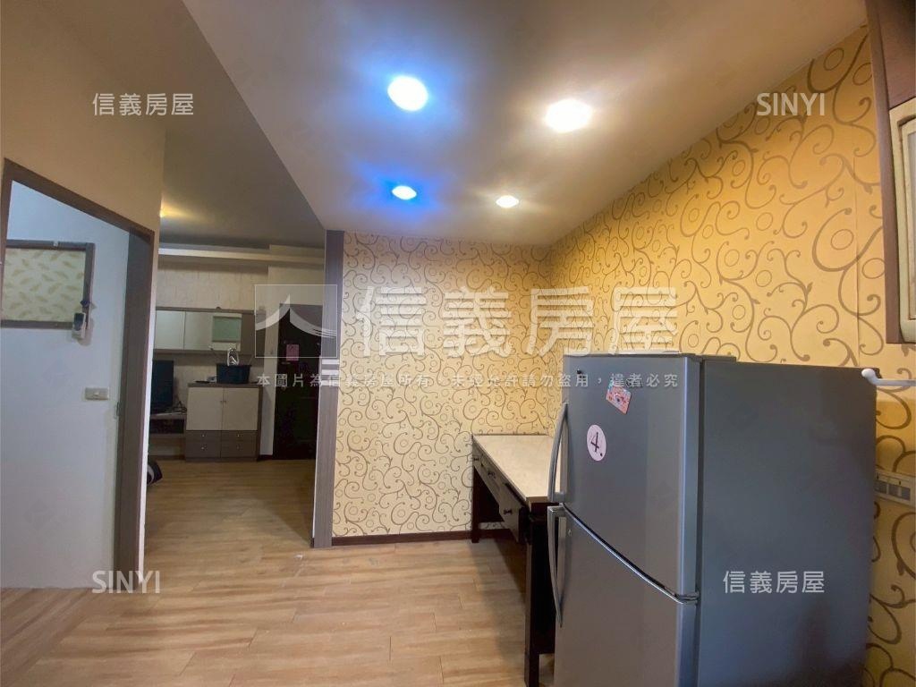 藝文特區亞曼尼套房車位房屋室內格局與周邊環境