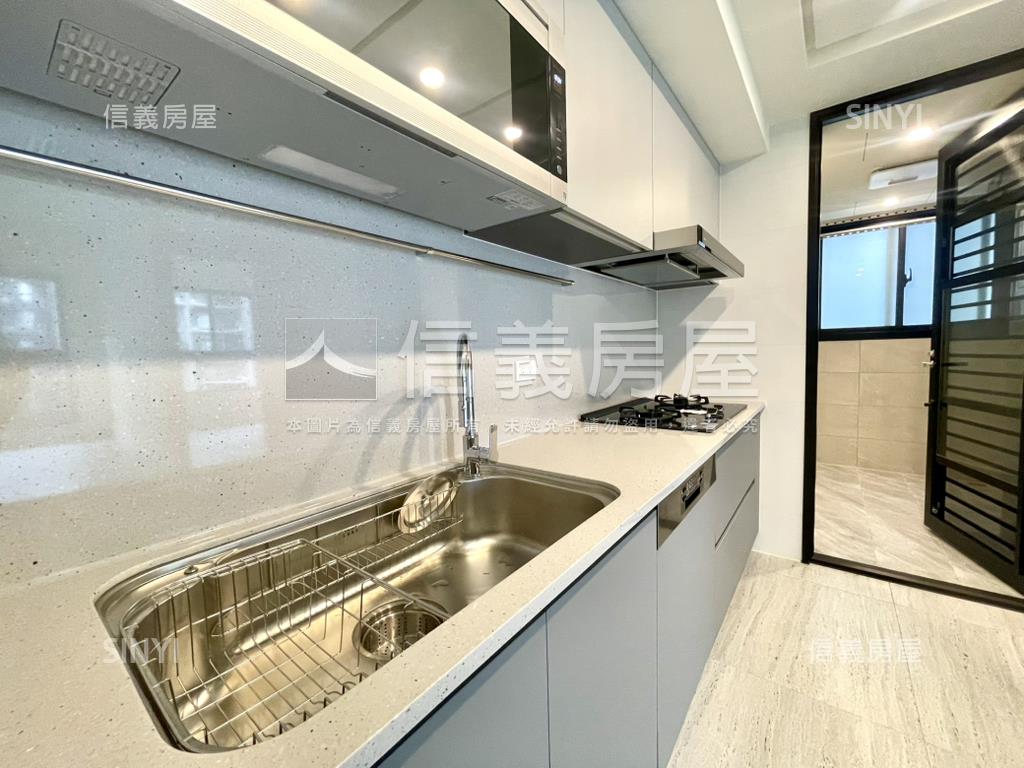 惠宇一清庭高樓雙平車房屋室內格局與周邊環境