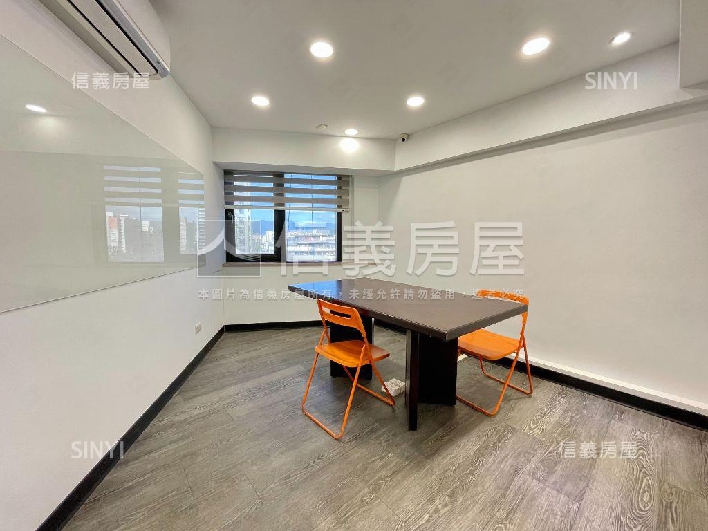 近捷運電梯美妝辦公房屋室內格局與周邊環境