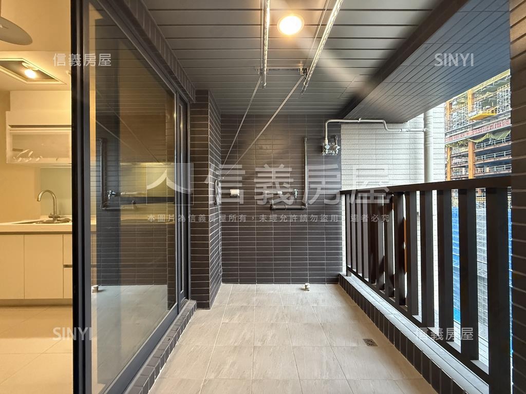 世界花園小資三房房屋室內格局與周邊環境