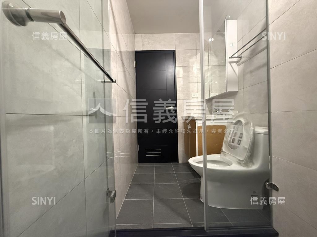 世界花園小資三房房屋室內格局與周邊環境