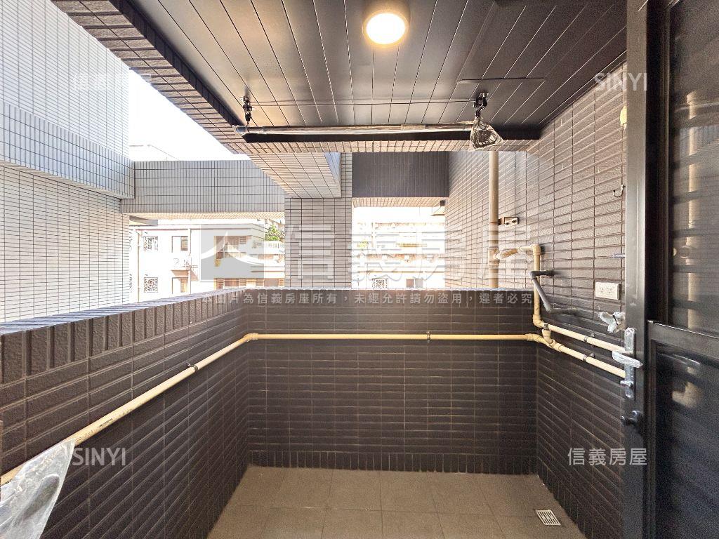 百洲賞全新兩房車位房屋室內格局與周邊環境