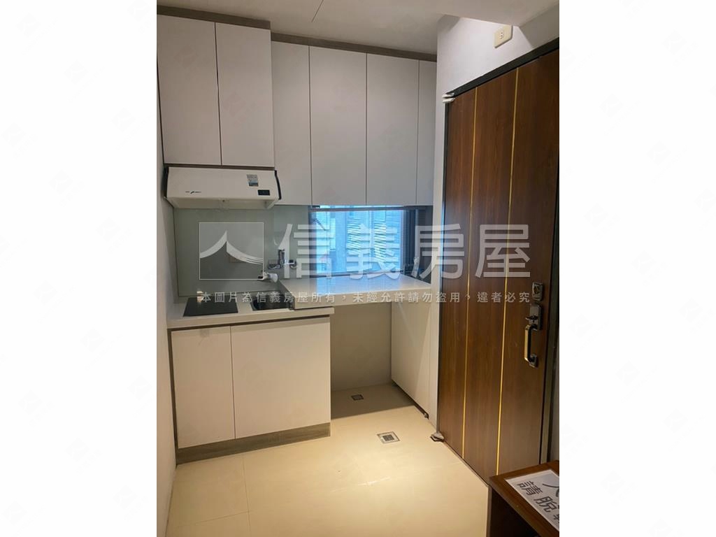 後山埤捷運邊間凱悅精品房屋室內格局與周邊環境