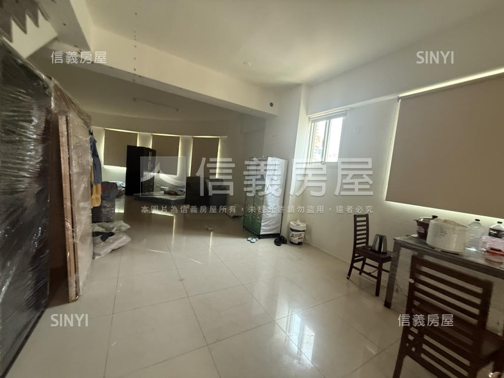 光明六路電梯角間透店房屋室內格局與周邊環境