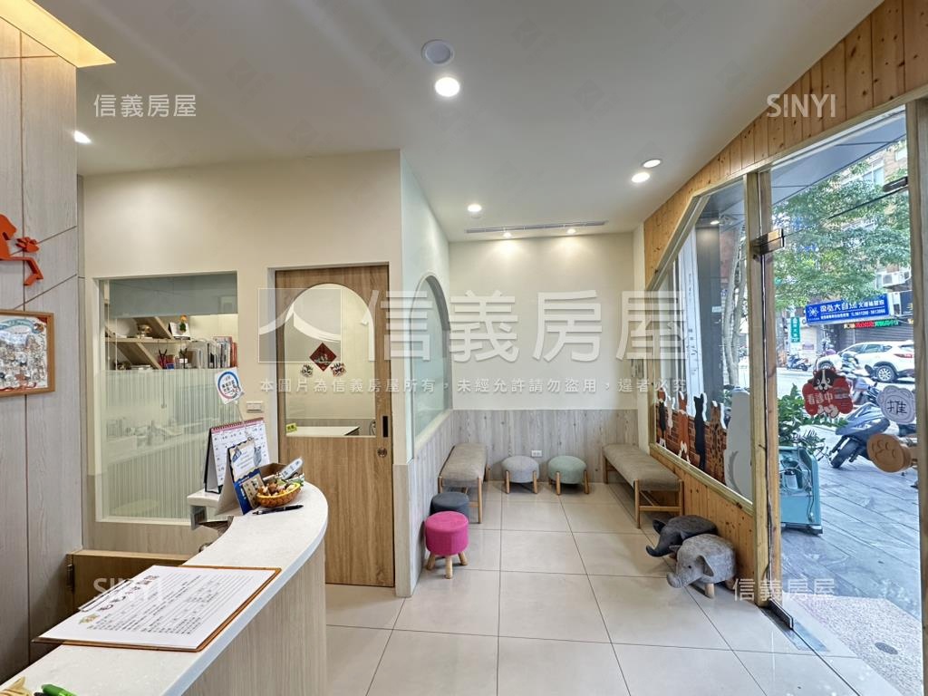 臻藏－回建築金牌住店房屋室內格局與周邊環境