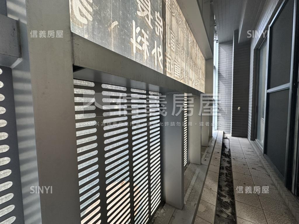 臻藏－回建築金牌住店房屋室內格局與周邊環境