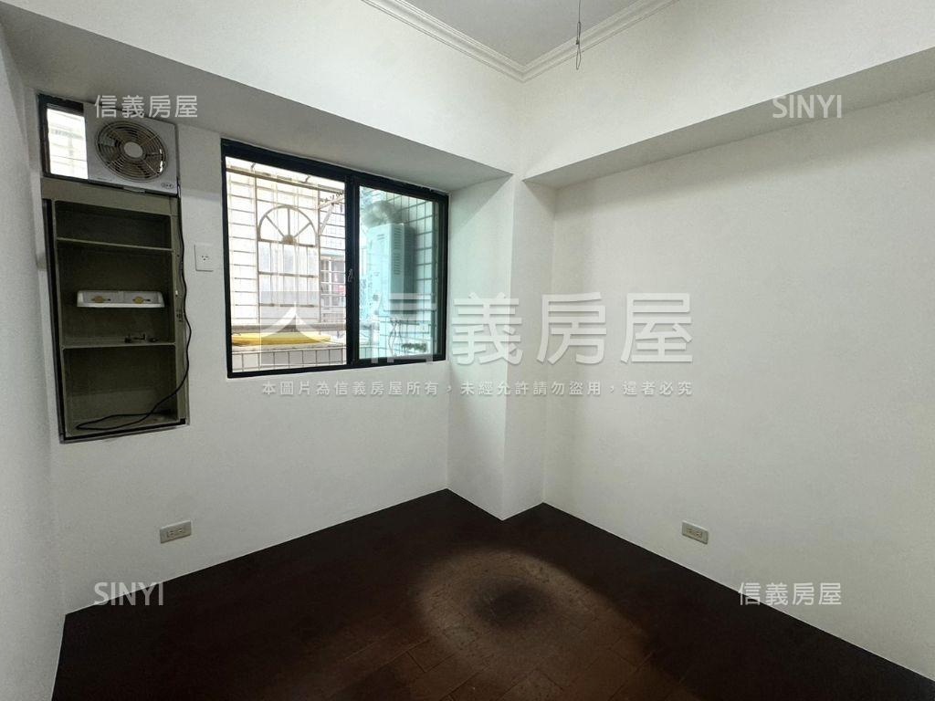 親水綠堤躍馬中原房屋室內格局與周邊環境