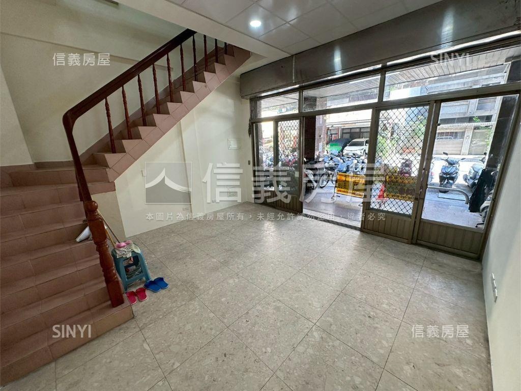 近捷運店面工作室屋況佳房屋室內格局與周邊環境
