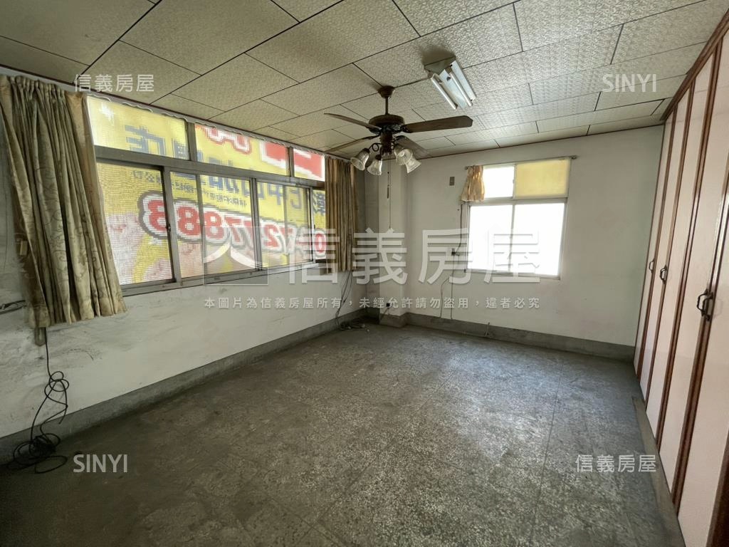 華山路黃金店面稀有釋出房屋室內格局與周邊環境