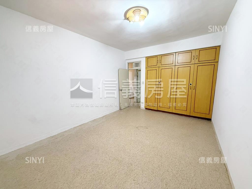 保健路黃金２樓房屋室內格局與周邊環境