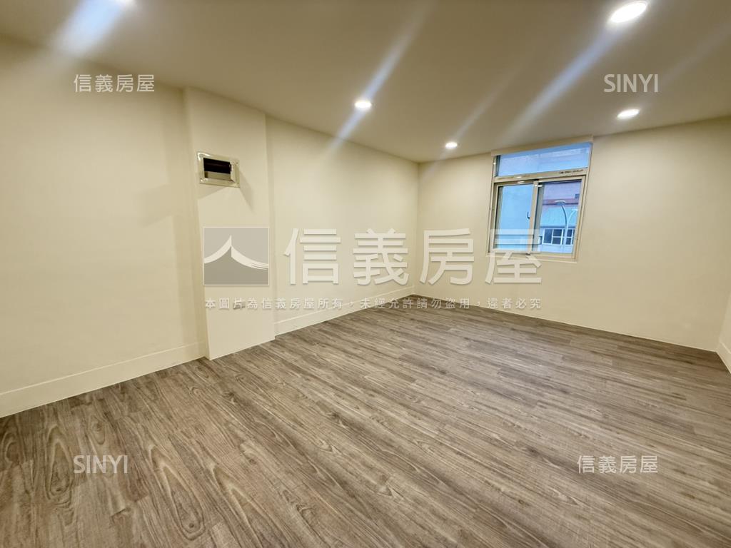 正中興路黃金透店房屋室內格局與周邊環境