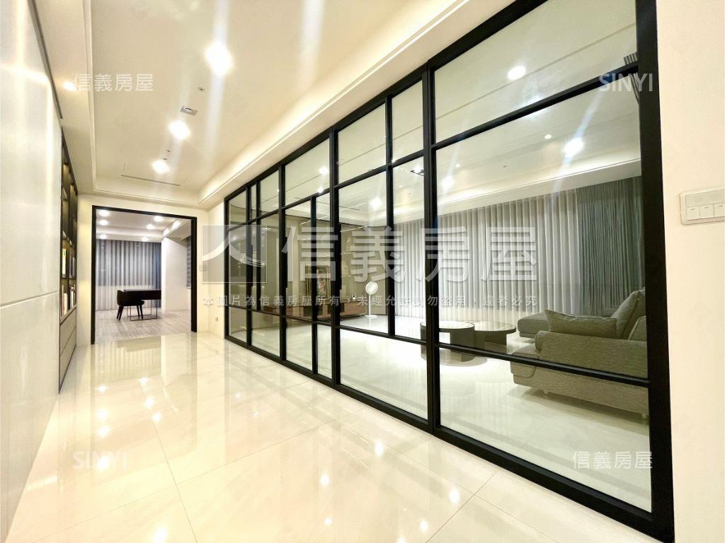 國美晴空精緻美裝潢視野戶房屋室內格局與周邊環境