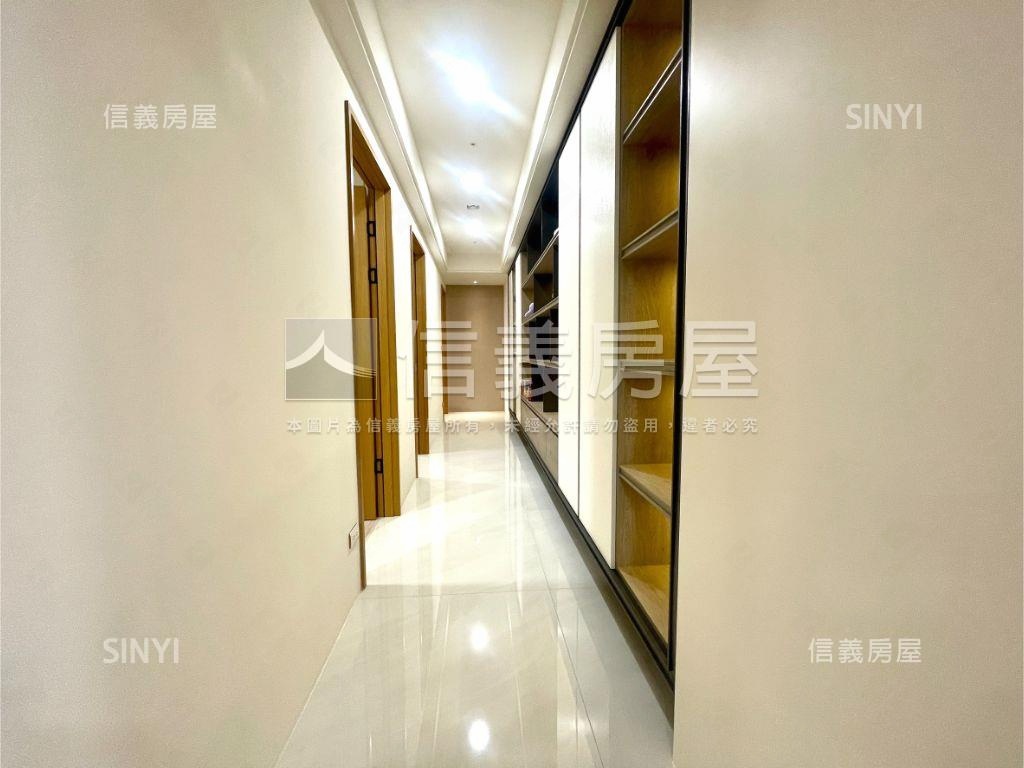 國美晴空精緻美裝潢視野戶房屋室內格局與周邊環境