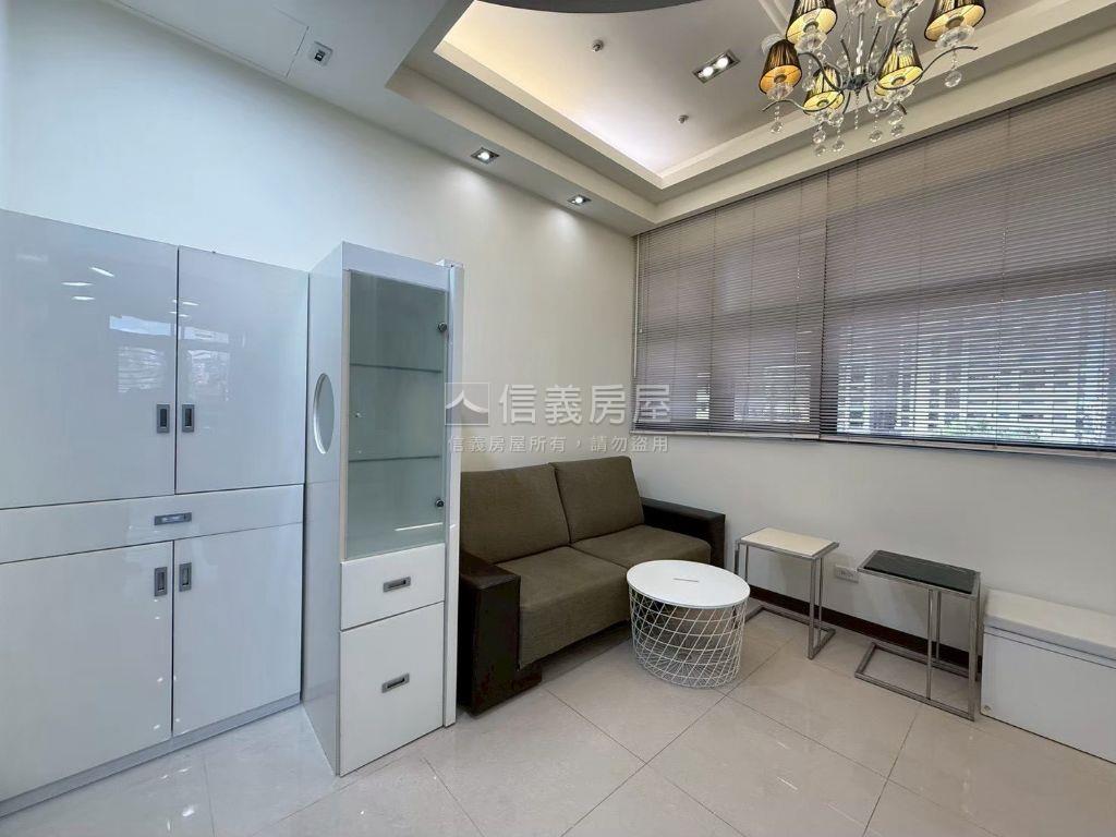 馥華F1★晴空萬里房屋室內格局與周邊環境