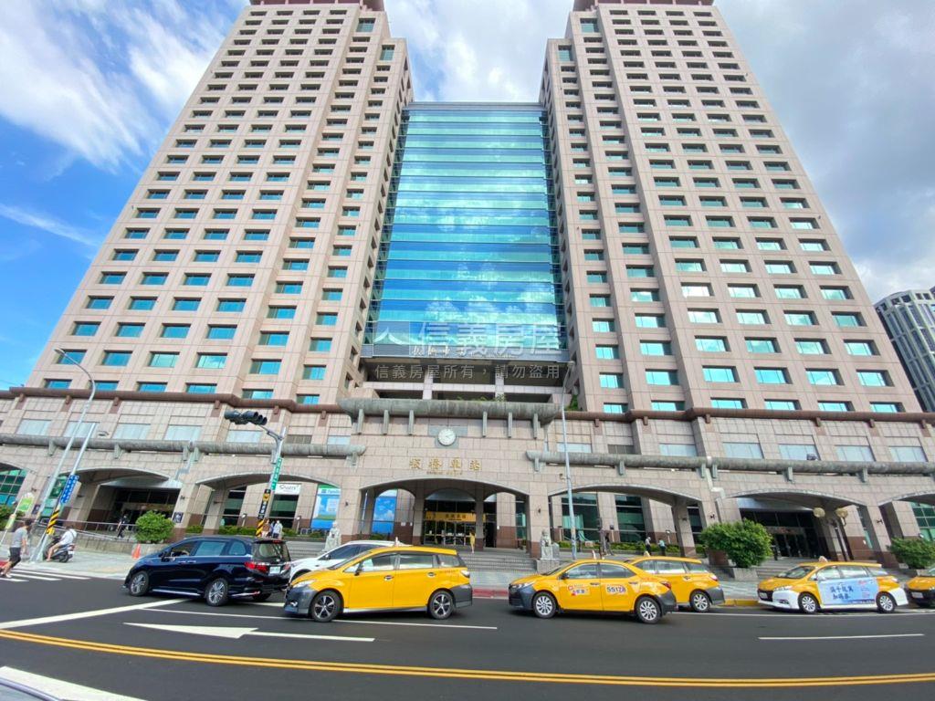 馥華F1★晴空萬里房屋室內格局與周邊環境