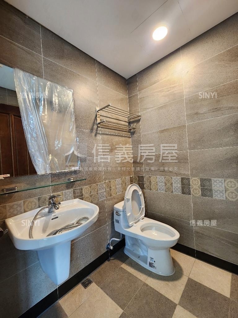 維特魯威電梯金店面房屋室內格局與周邊環境